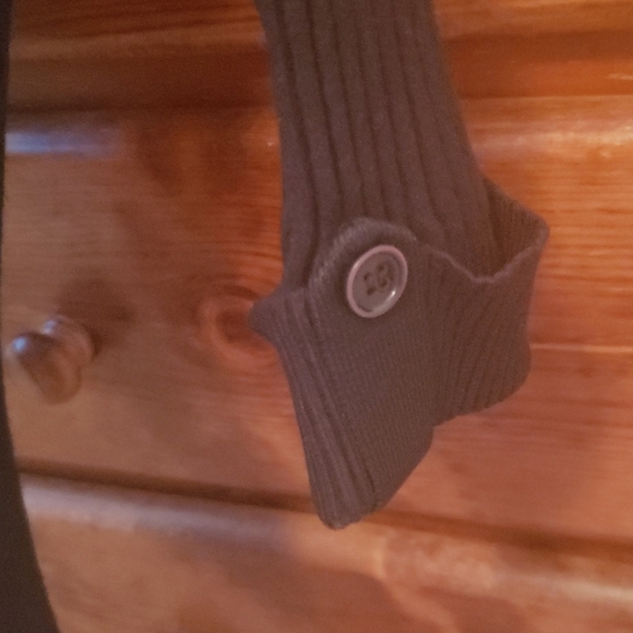 Pink rose sweater - Picture 7 of 11